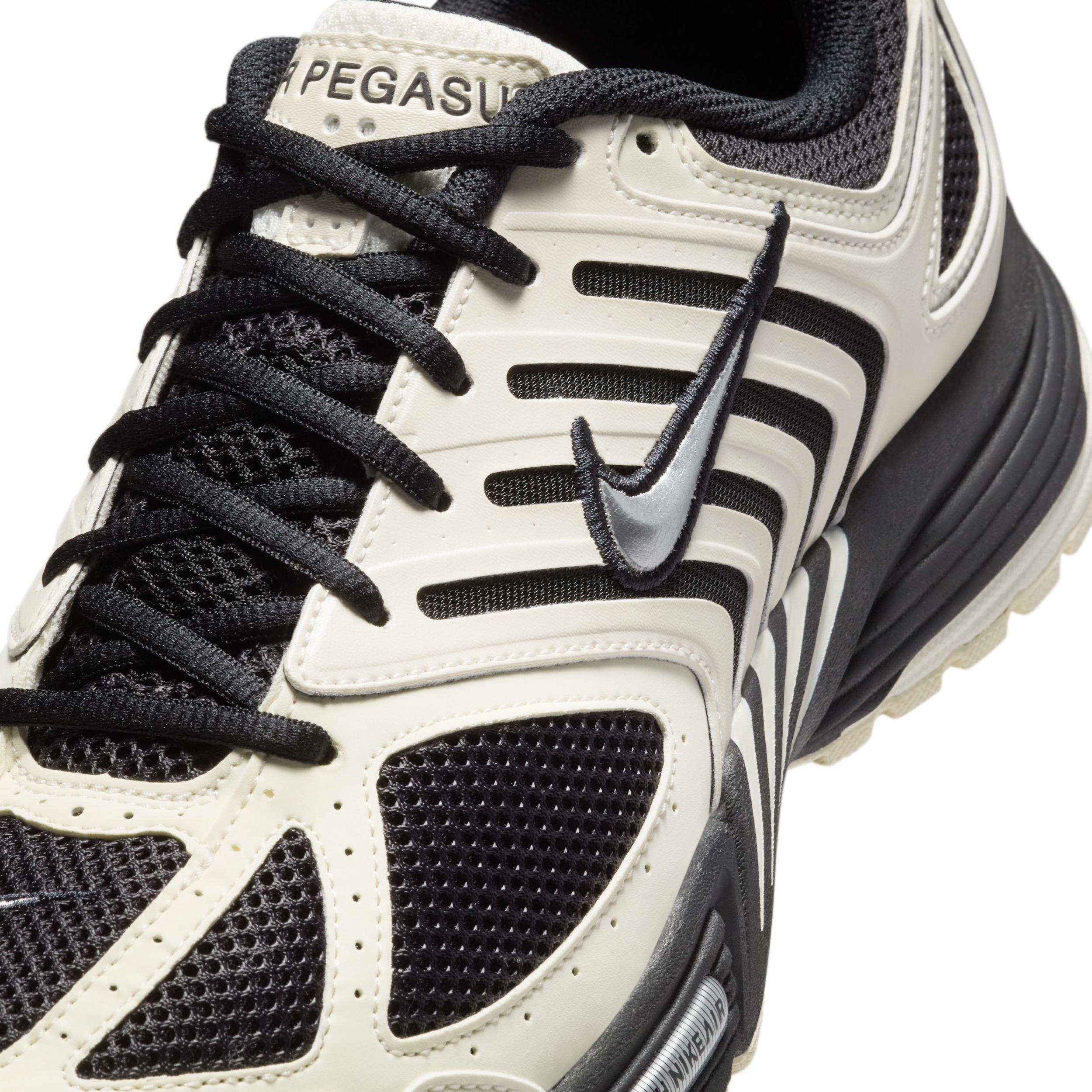 Nike Mens Air Pegasus 2005 Shoes | HQ5403-102 Product Image