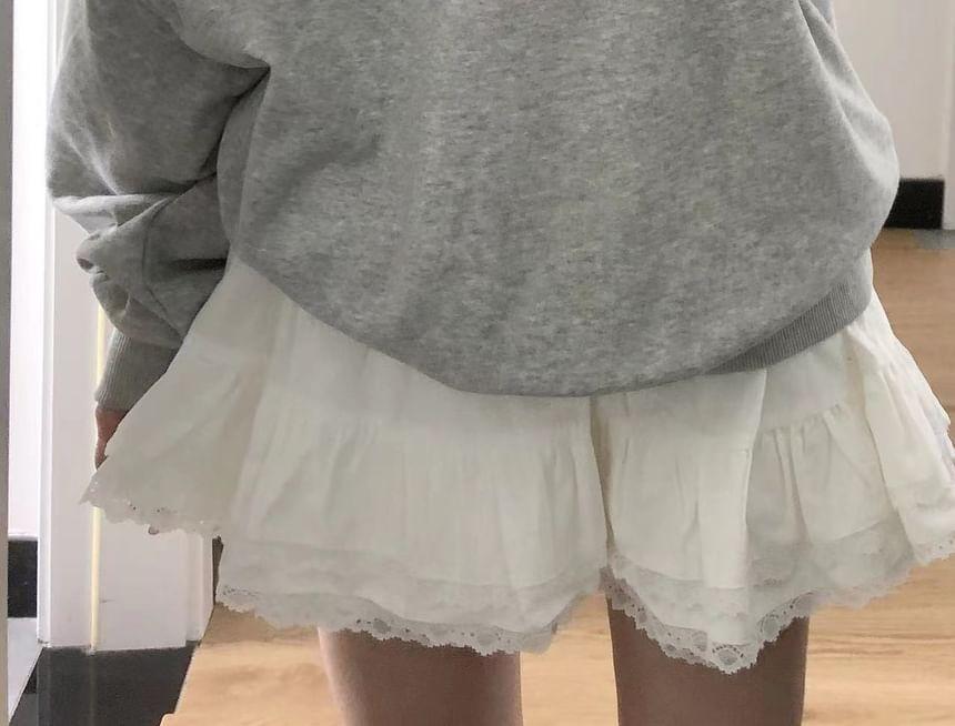 Off-Shoulder Bow Embroidered Sweatshirt Product Image