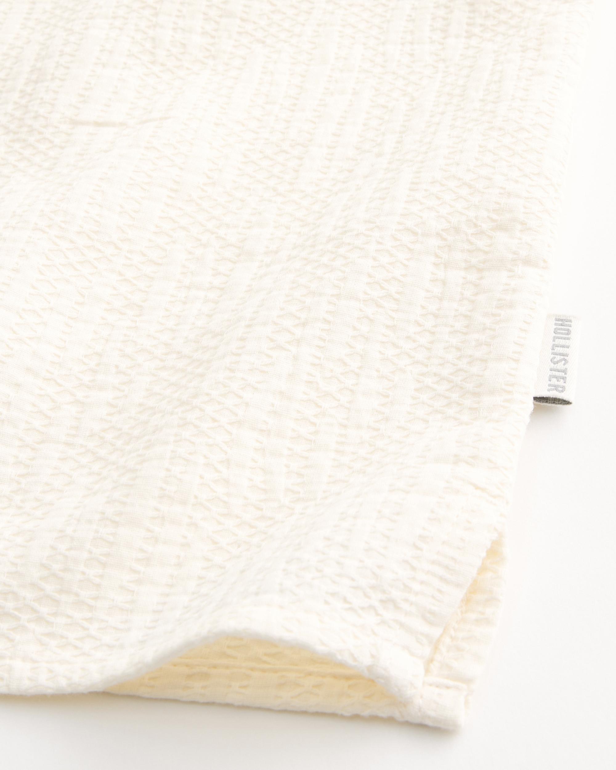 Relaxed Textured Short-Sleeve Shirt Product Image