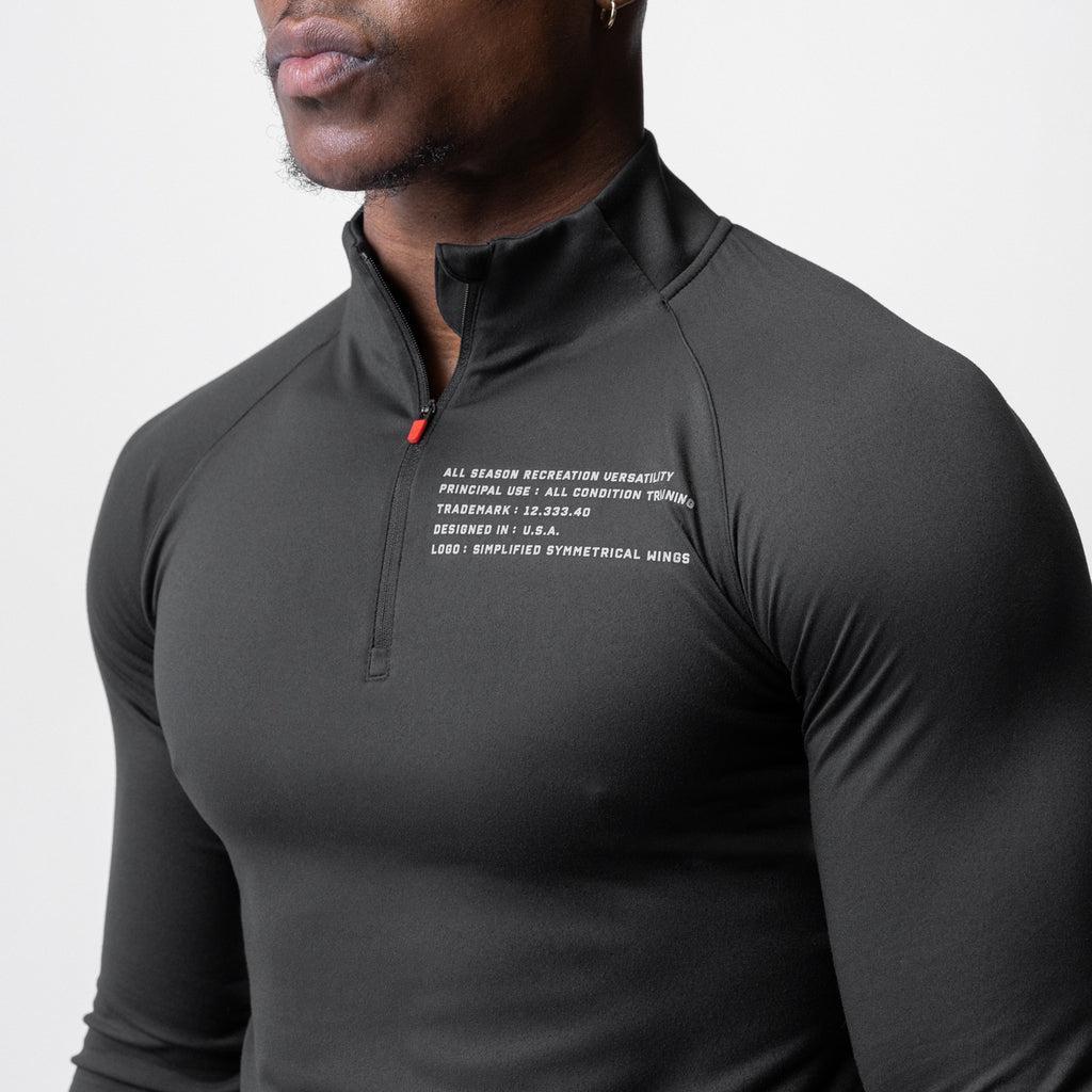 0725. Core Fitted Quarter Zip - Black Product Image