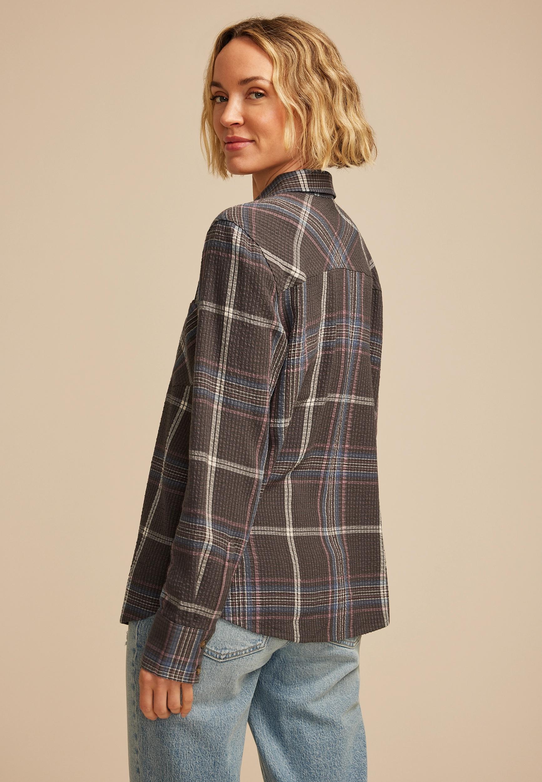 Pucker Plaid Button Down Shirt Product Image
