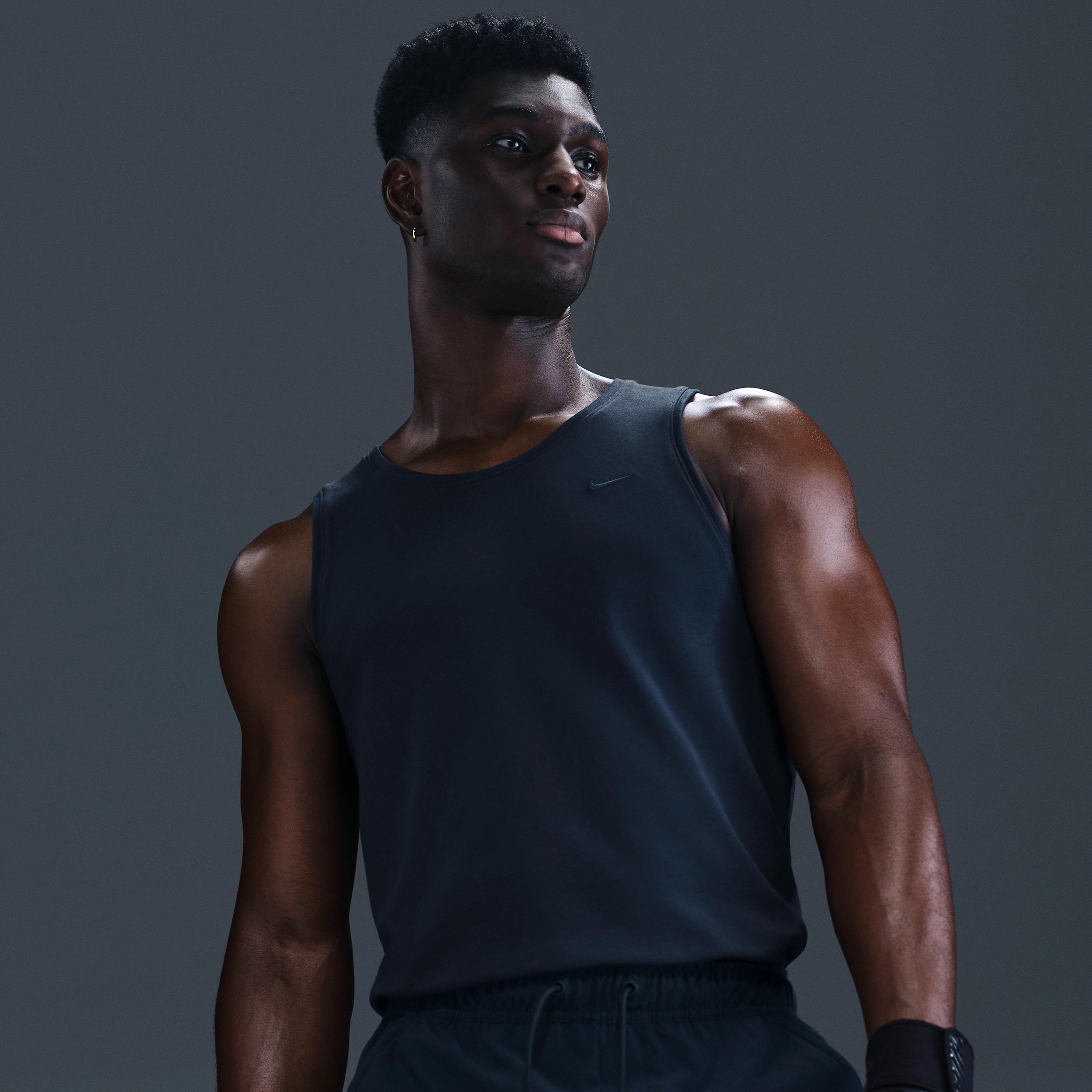 Nike Men's Primary Dri-FIT Versatile Tank Top Product Image