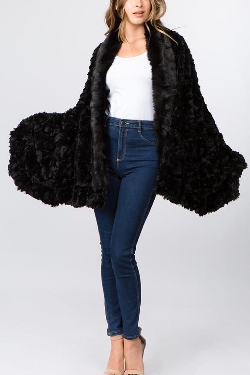 Faux fur shawl Product Image