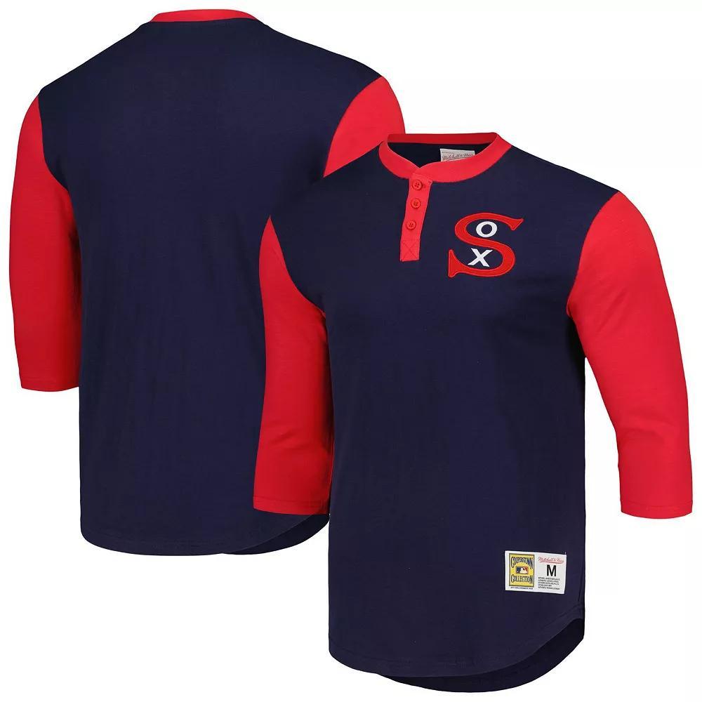 Men's Mitchell & Ness Navy Chicago White Sox Cooperstown Collection Legendary Slub Henley 3/4-Sleeve T-Shirt,  Product Image