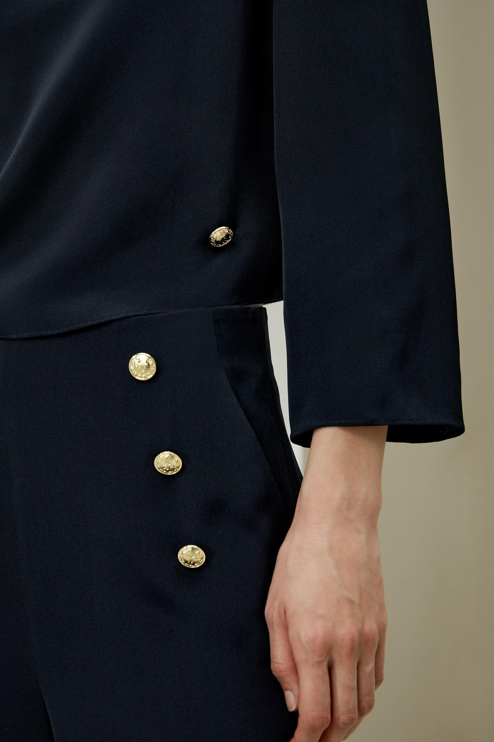 Dubrovnik 3/4 Sleeved Silk Top With Button Accents Product Image