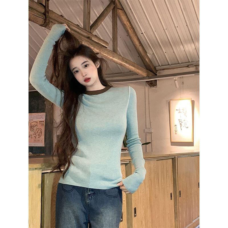 Long-Sleeve Round Neck Contrast Trim Knit Top Product Image