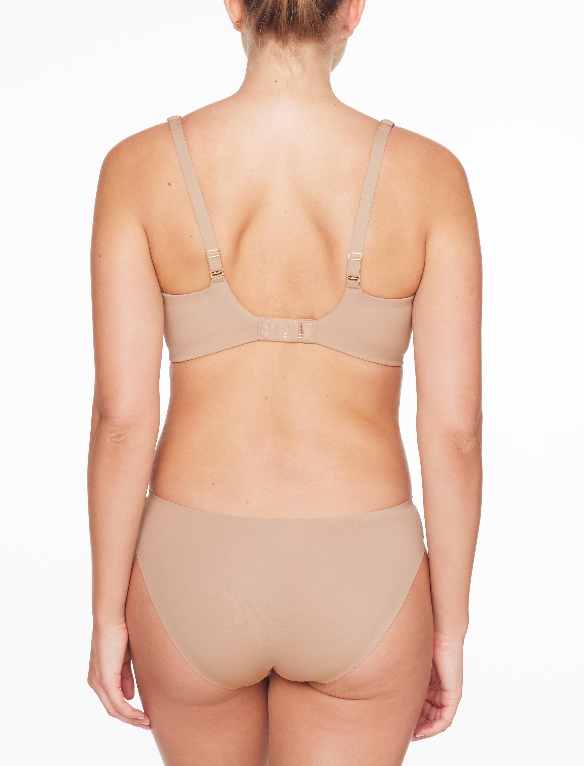 ComfortStretch Smoothing Wireless Bra Product Image