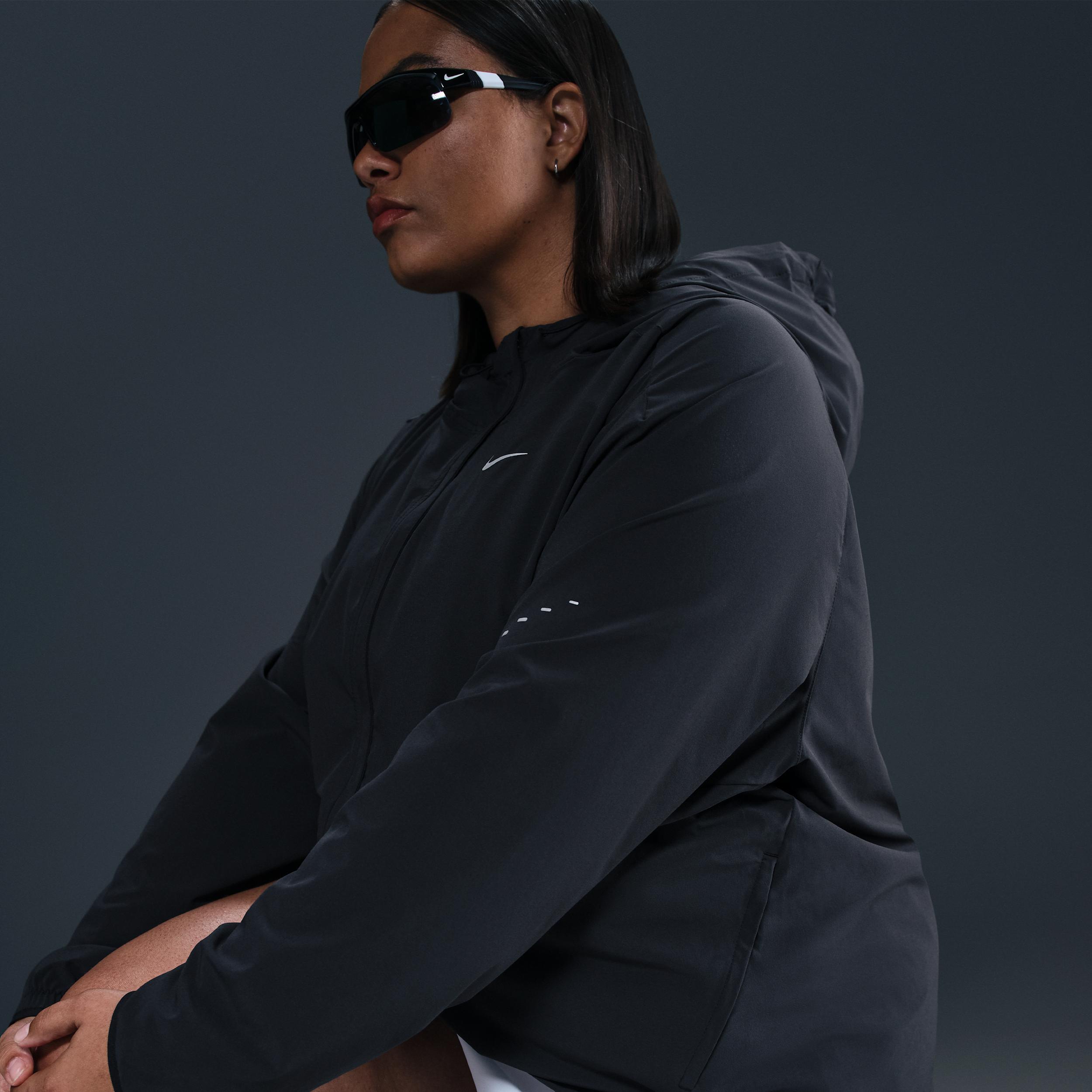 Nike Womens Swift Repel Packable Running Jacket (Plus Size) | HQ0652-010 Product Image