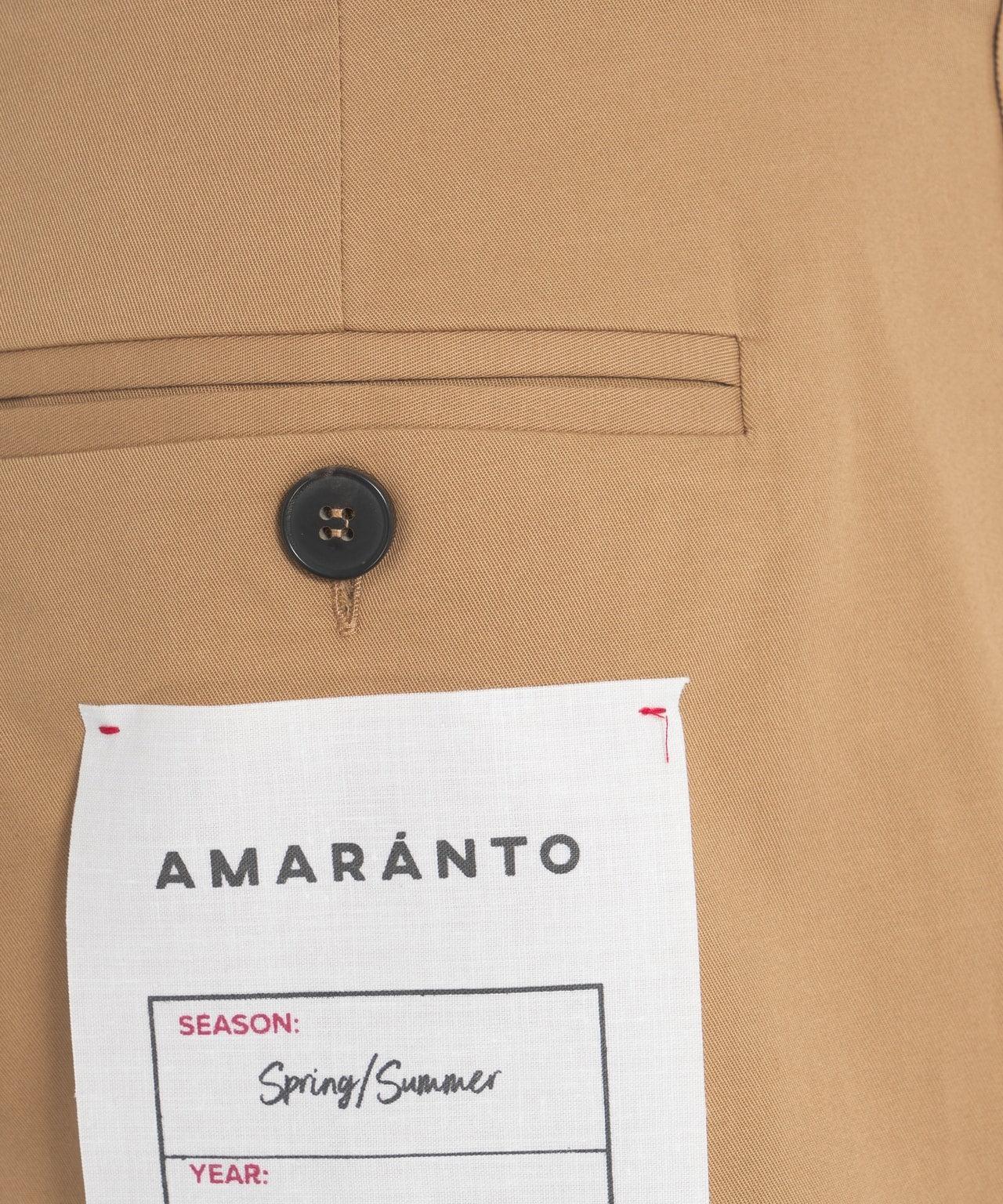 Bermuda shorts with pleats Product Image