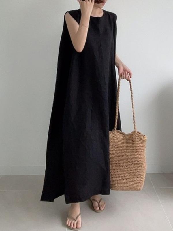 Casual Simple Solid Color Split-Side Round-Neck Sleeveless Midi Dress Product Image