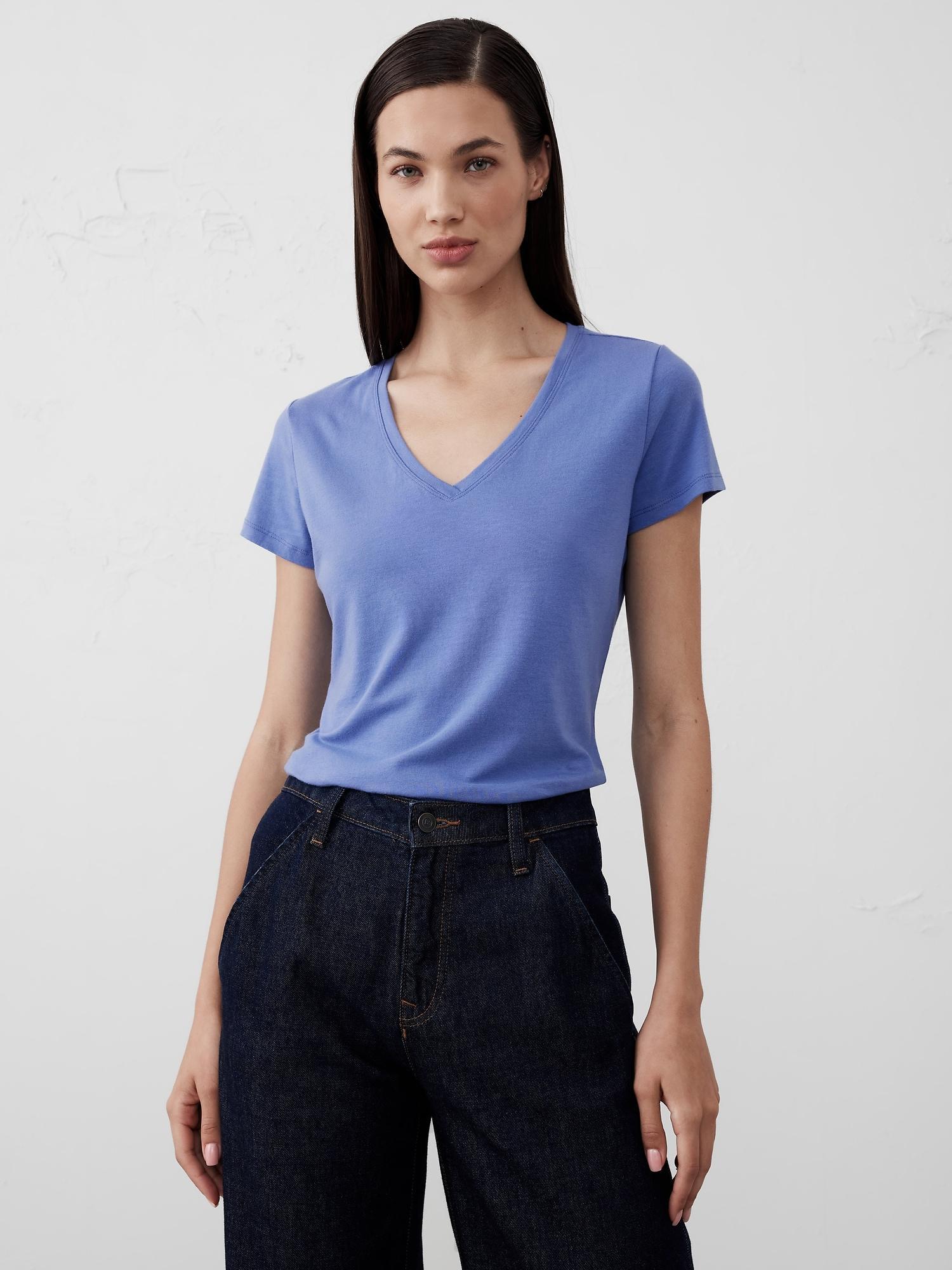 Timeless V-Neck T-Shirt Product Image