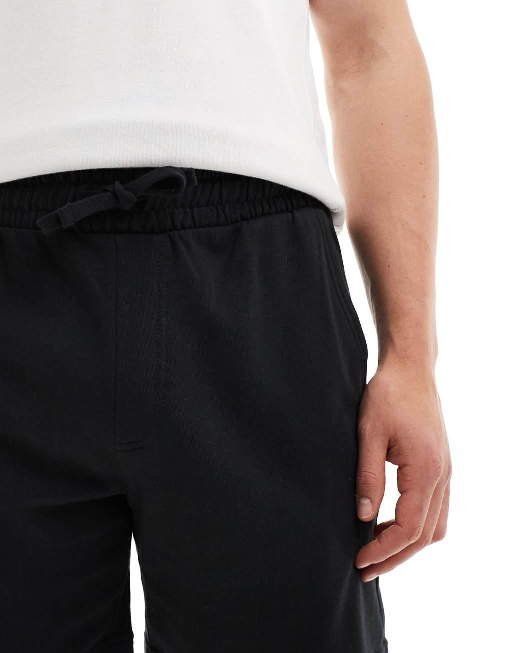 ONLY & SONS loose fit sweat short in black Product Image