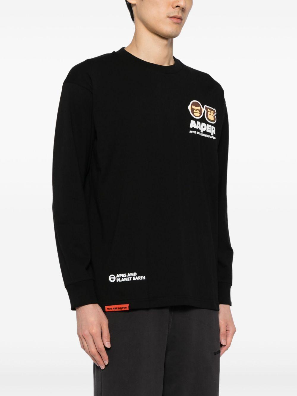 logo-patch long-sleeved T-shirt Product Image