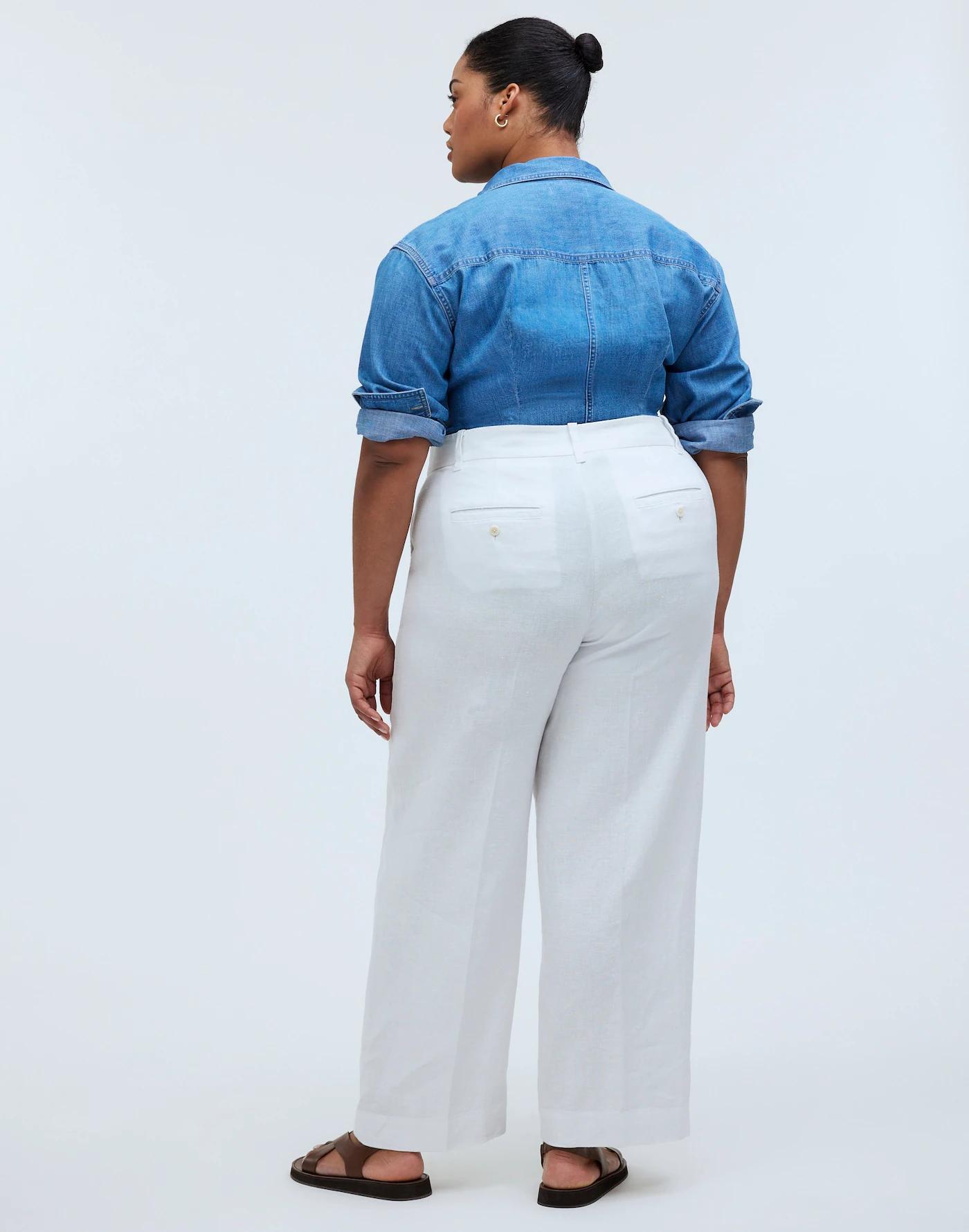 The Plus Harlow Wide-Leg Pant in 100% Linen Product Image