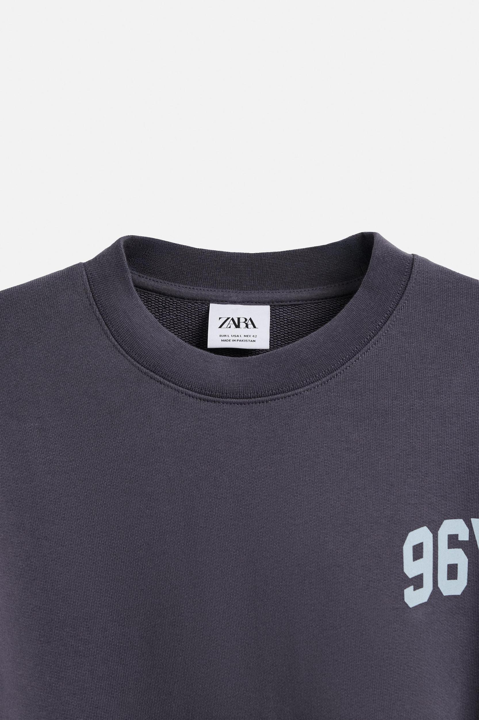 TEXT CREWNECK SWEATSHIRT Product Image