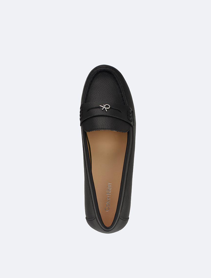Women's Lassa Loafer Product Image